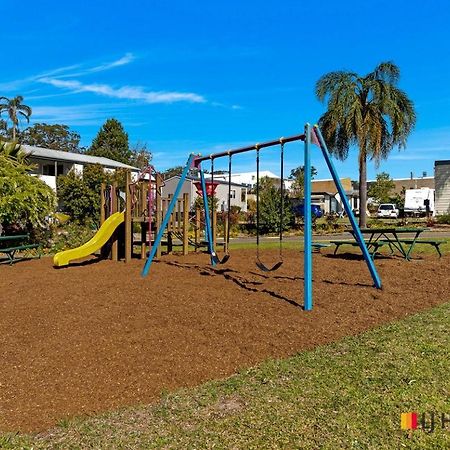 Batemans Bay Holiday Park & Hostel Esterno foto