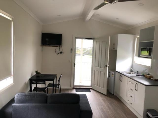Batemans Bay Holiday Park & Hostel Esterno foto