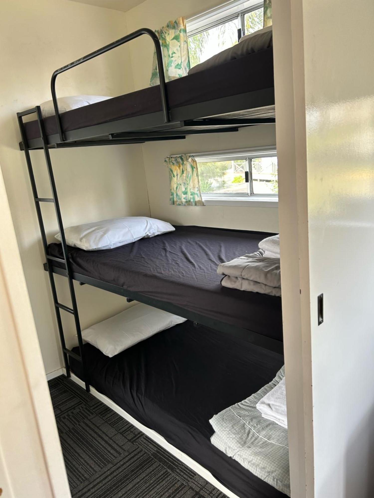 Batemans Bay Holiday Park & Hostel Esterno foto